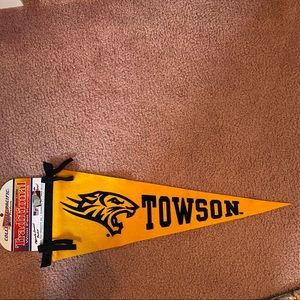 NWT Towson Pennant